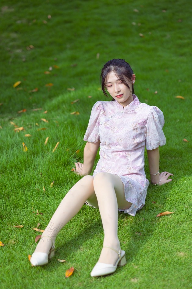 [尤蜜丝]穿搭写真 NO.065[45P／405MB]